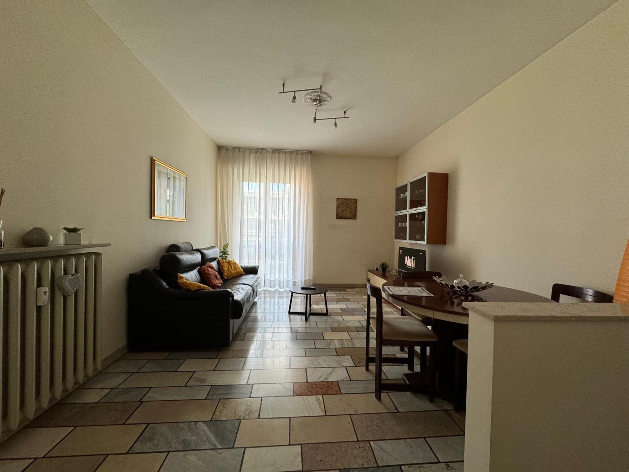 Casa Valentina Apartment Сан Донато Миланезе Екстериор снимка